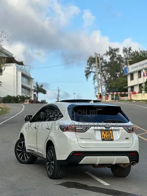 Toyota Harrier 2016 White