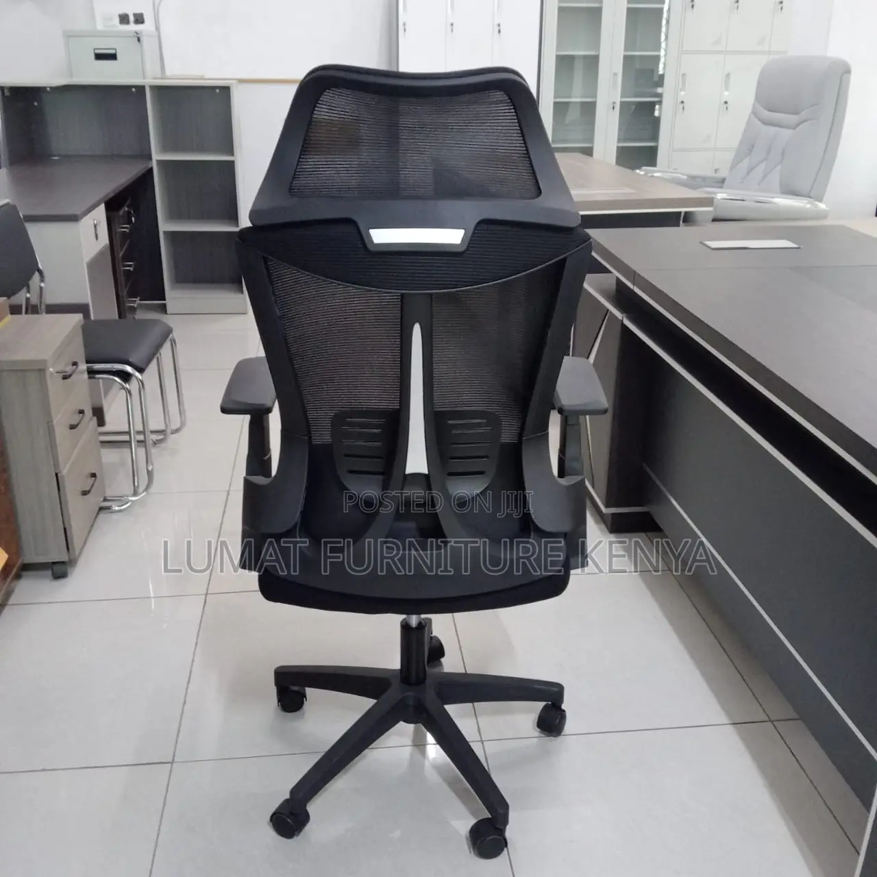 Adjustable Swivel Work Chair