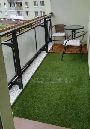 Outdoor Artificial Turf – Green Maintenance-Free