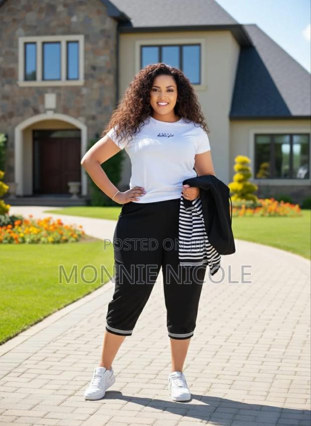 Trendy Short Set For Women / Plus Size Cutie - thumbnail 2