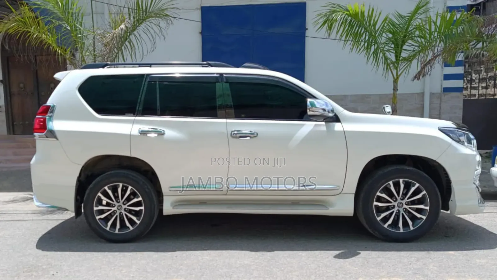Toyota Land Cruiser Prado 2.7 2018 White
