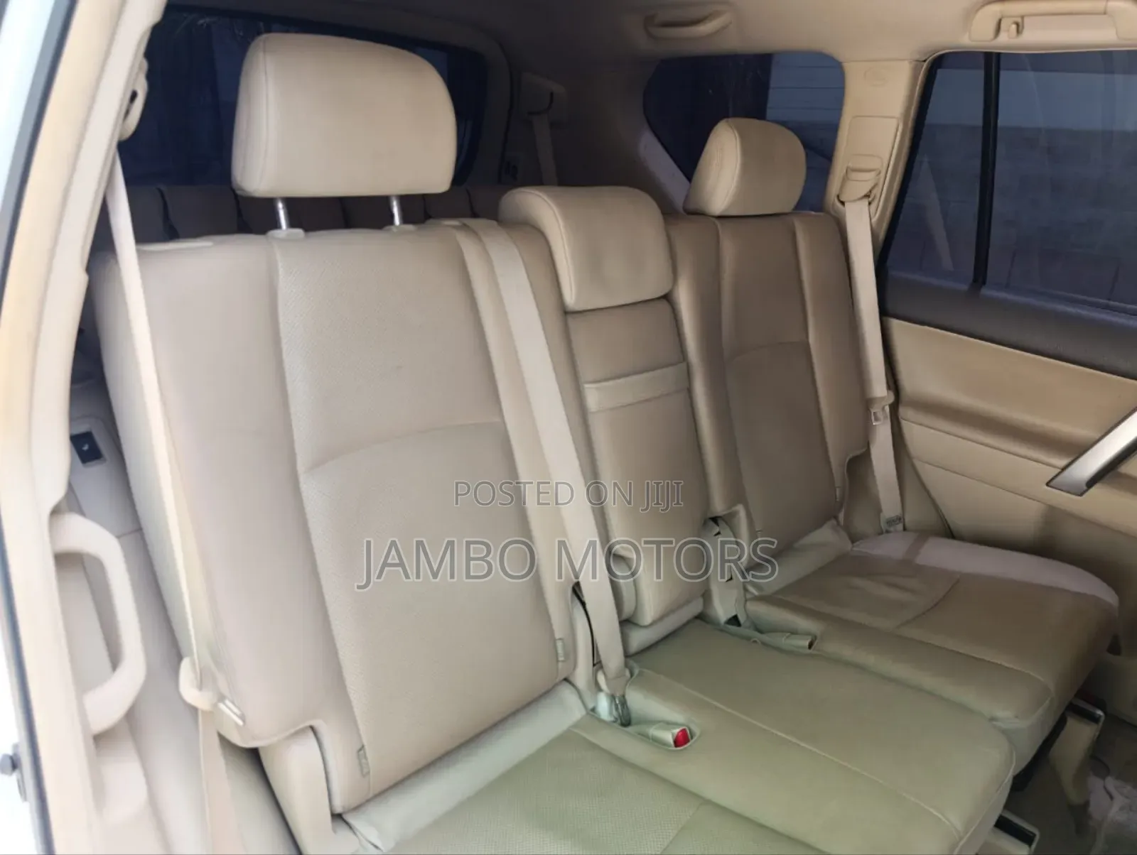 Toyota Land Cruiser Prado 2.7 2018 White