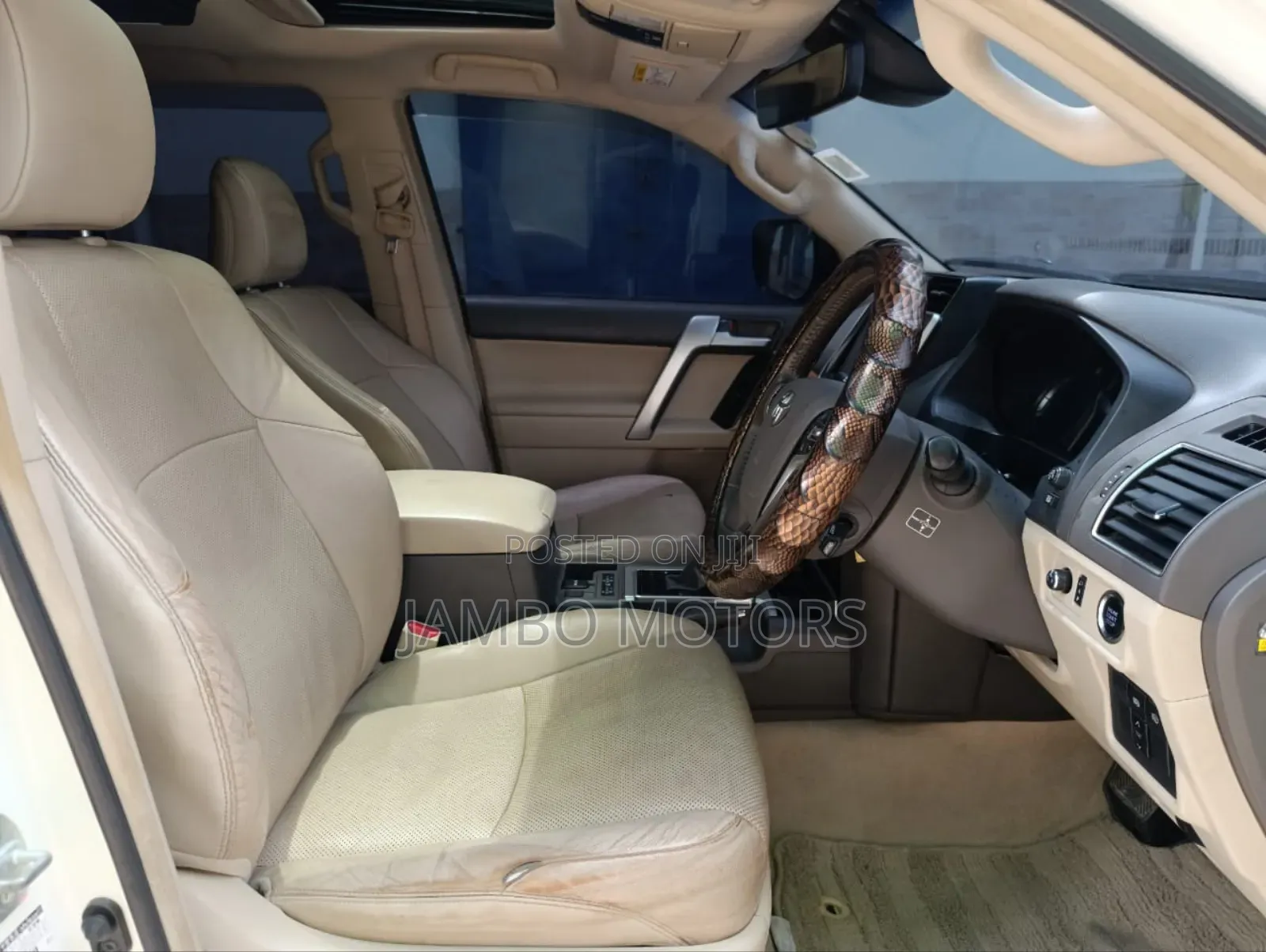 Toyota Land Cruiser Prado 2.7 2018 White