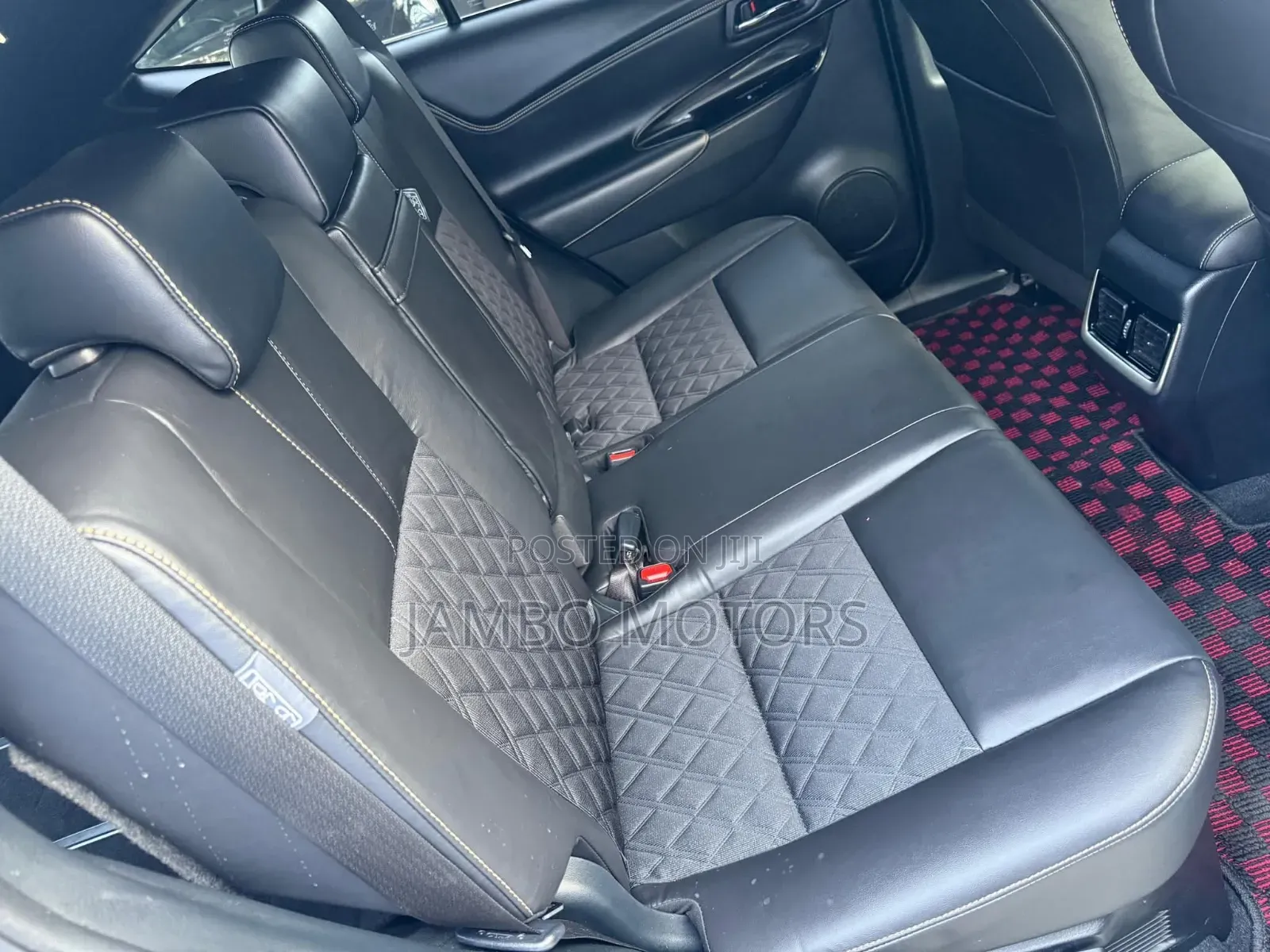 Toyota Harrier 2.0 Turbo 2019 White