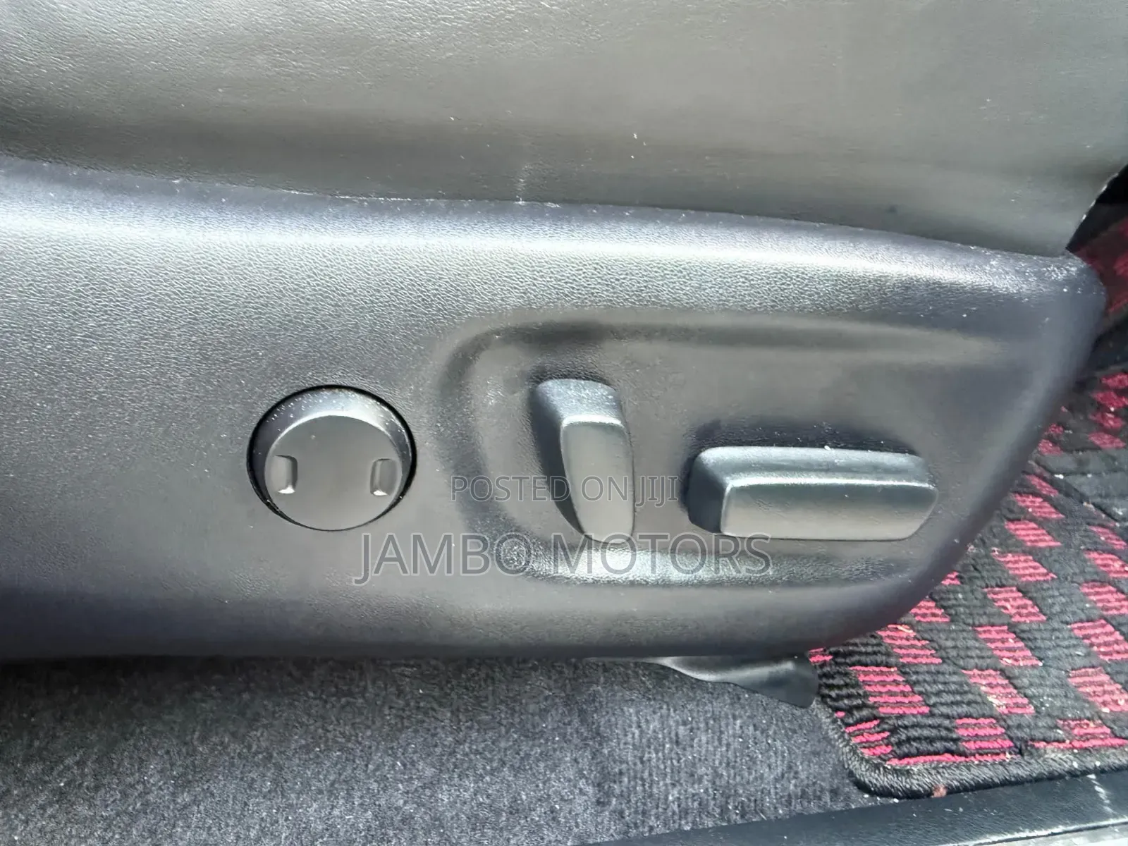 Toyota Harrier 2.0 Turbo 2019 White