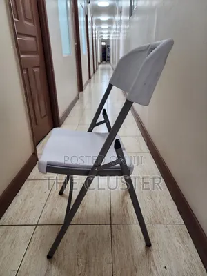 The Cluster Fordable Chairs
