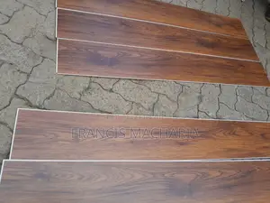 SPC Flooring 100%Waterproof