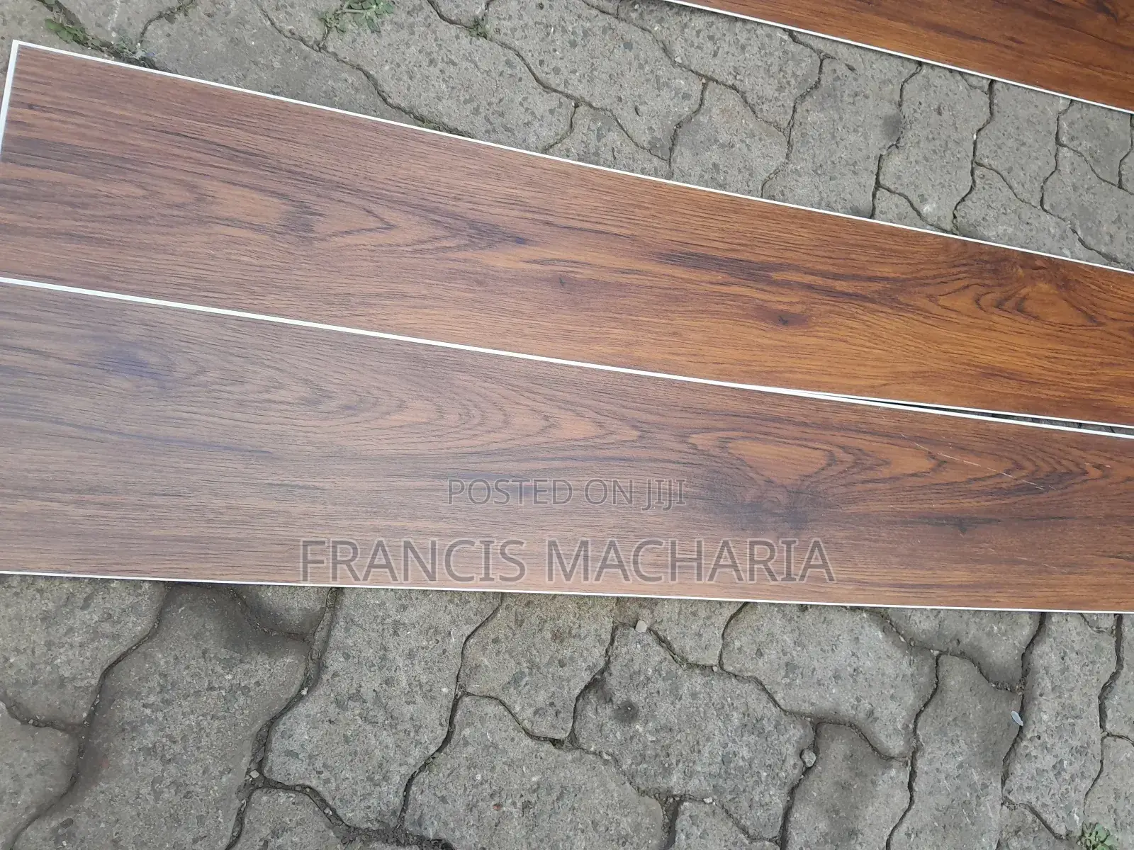 SPC Flooring 100%Waterproof