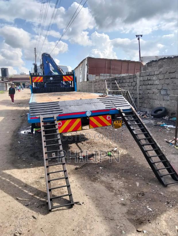 Tata 2516 Fitted With 5tons Crane and Lowbed Self Loading - thumbnail 5