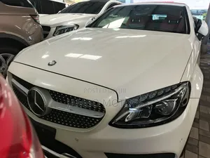 Mercedes-Benz C180 2019 White