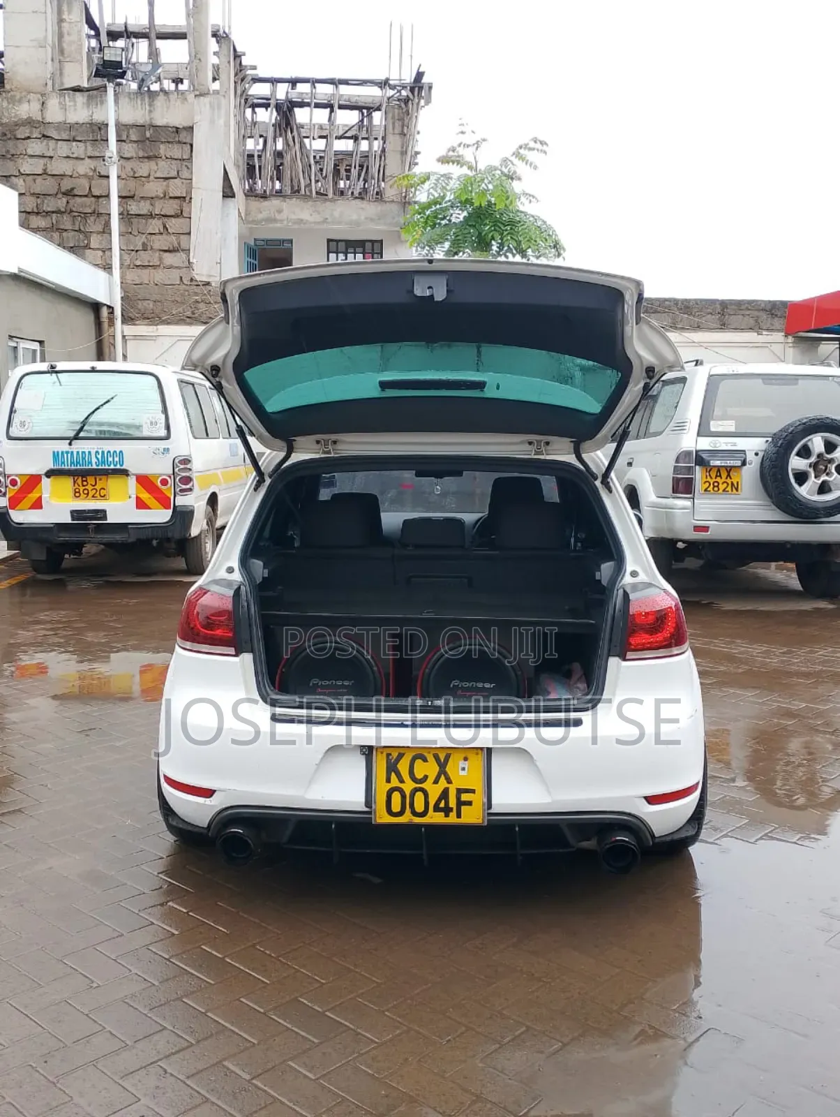 Volkswagen Golf GTI 2013 White