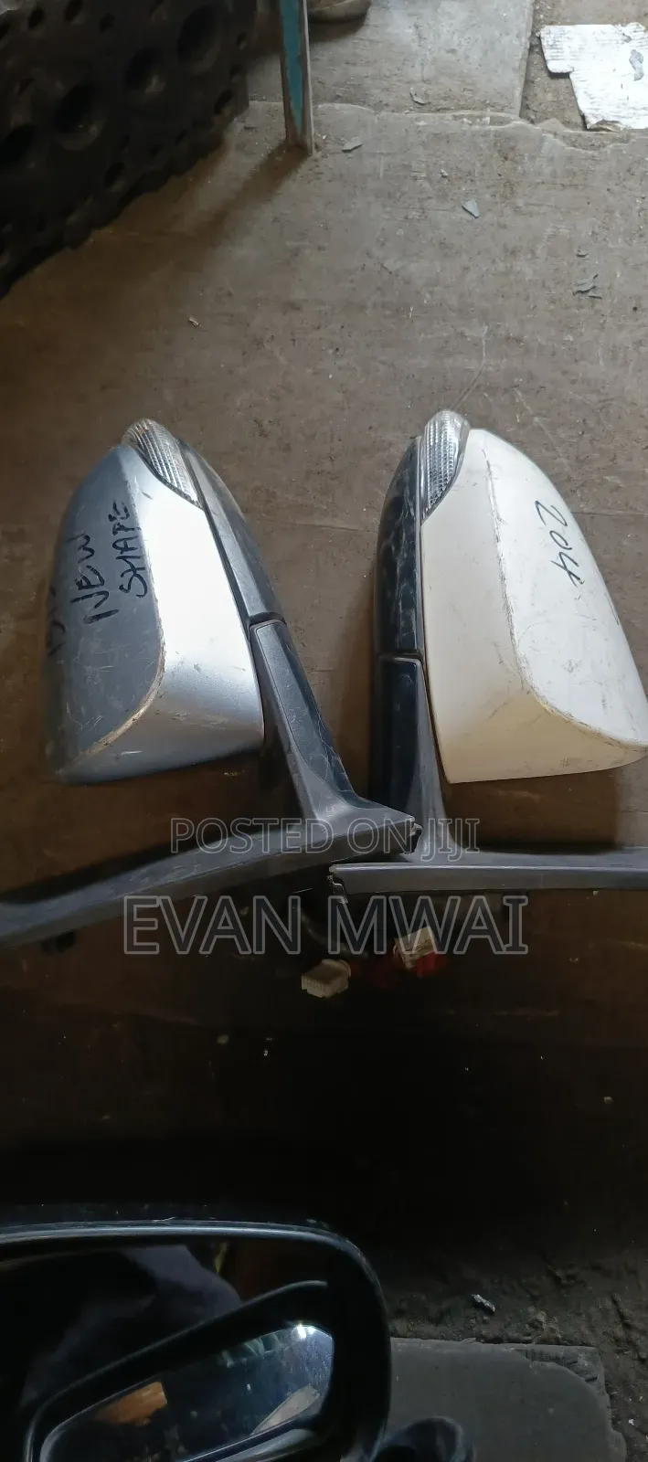 Toyota Isis 2014 Side Mirror