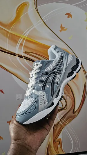 Asics Gel-Kayano 14
White Fjord Grey'