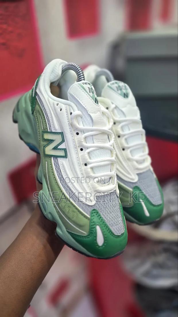 New Balance 1000 Green - thumbnail 2