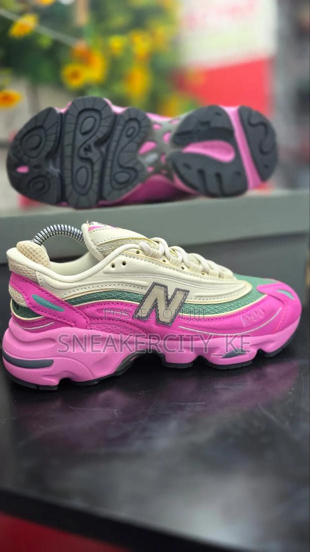 New Balance 1000 Pink - thumbnail 2