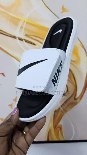Nike Comfort Sandals