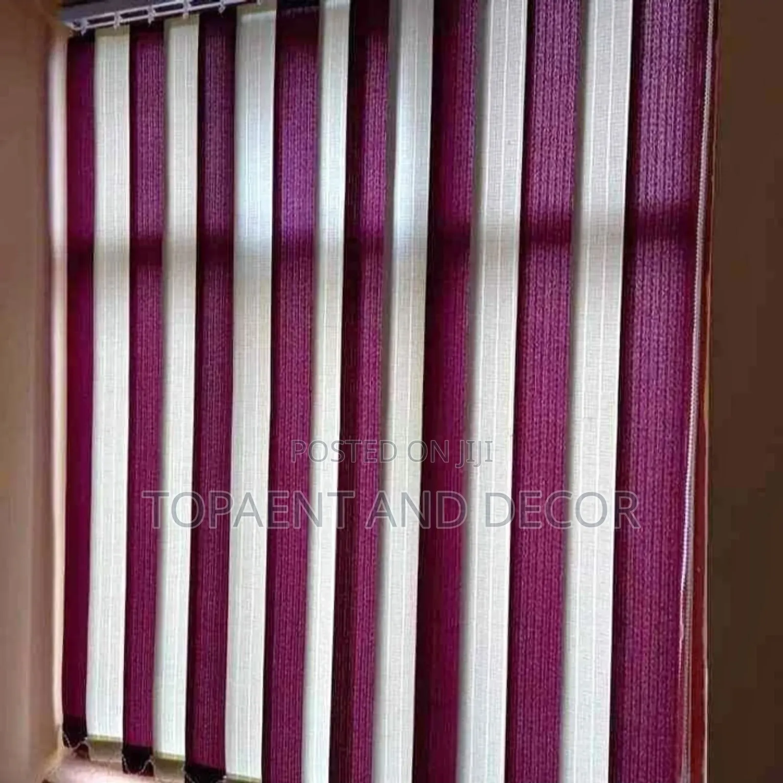 High Quality Vertical Window Blinds Beautiful and Functional