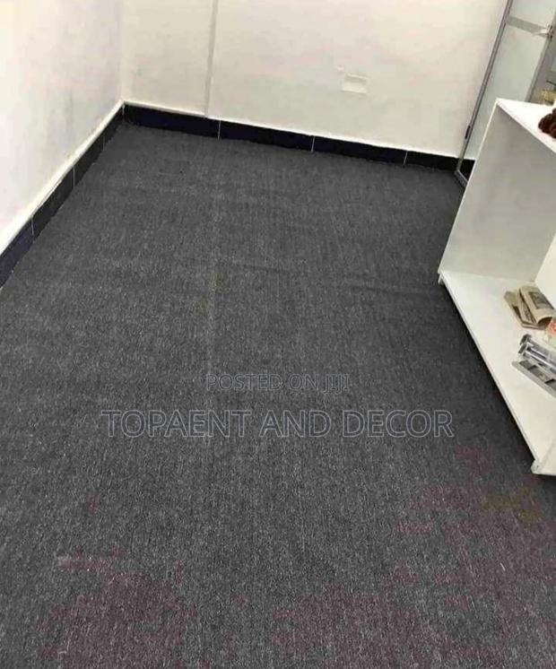 All Room Wall to Wall Carpet Modern and Neat Finish