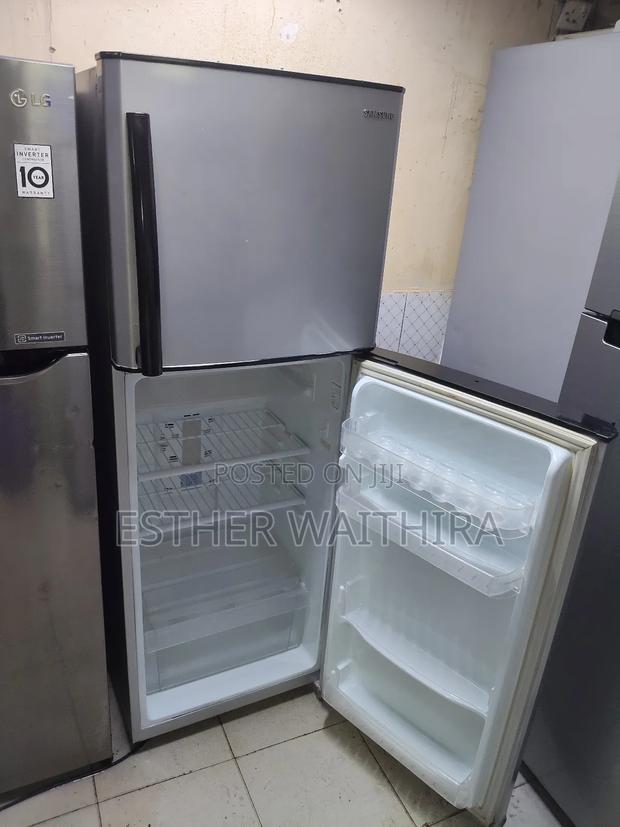 Silver Sumsung Fridge in Good Working Condition - thumbnail 4