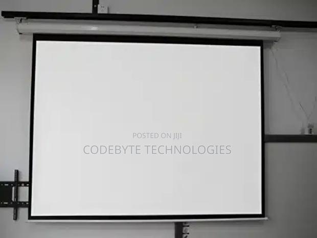 Lightwave Electric Projector Screen 240 X 240 Cm - main view