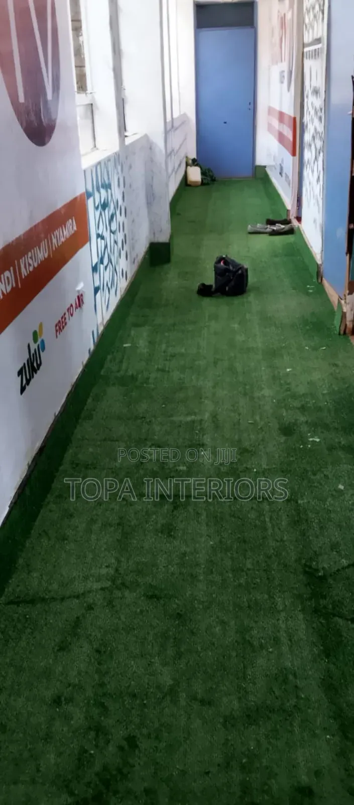 Durable Corridor Fake Grass Artificial Grass Carpets Installation