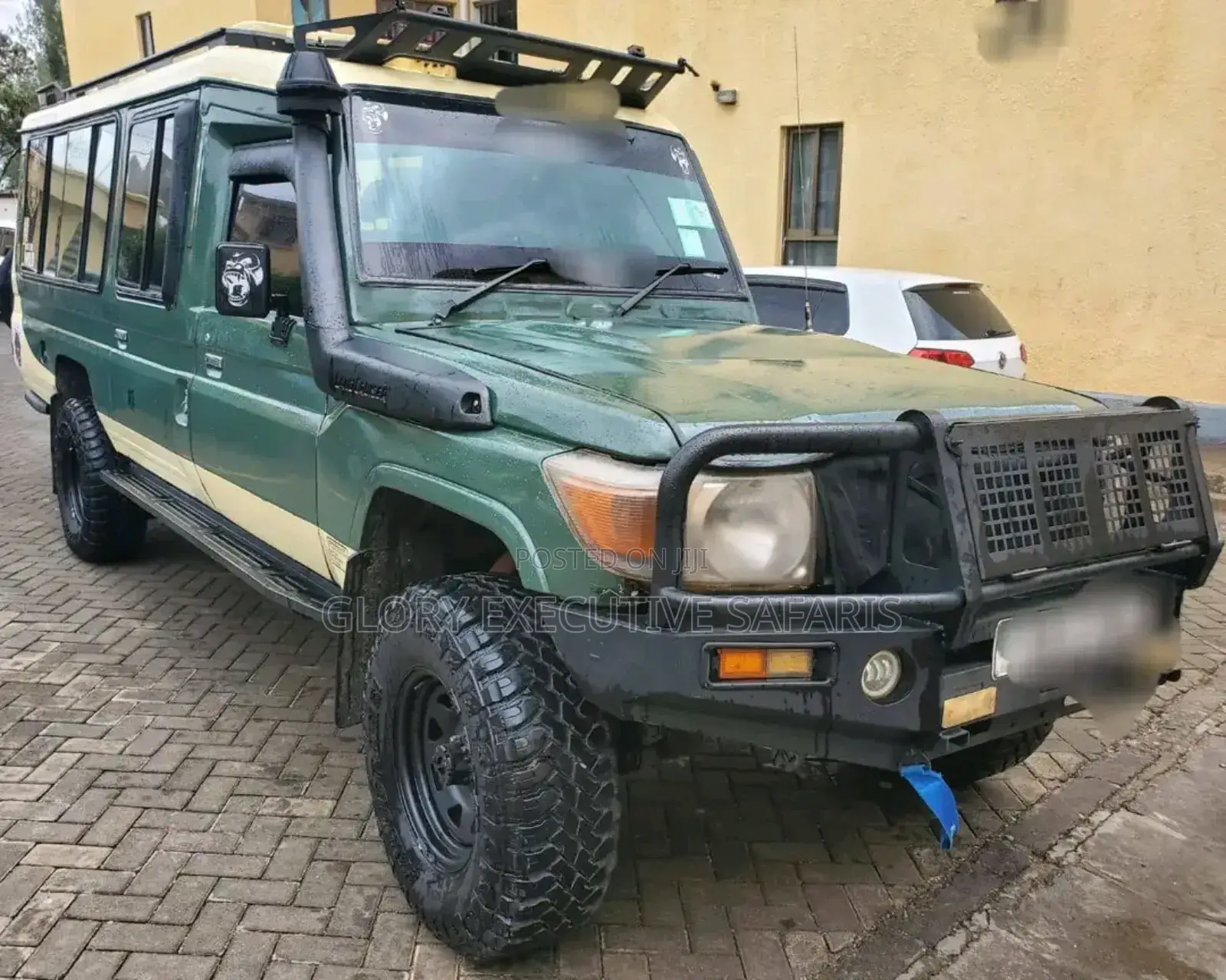 Safari Land Cruisers For Hire