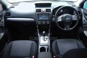Subaru Forester 2.5X 2013 White