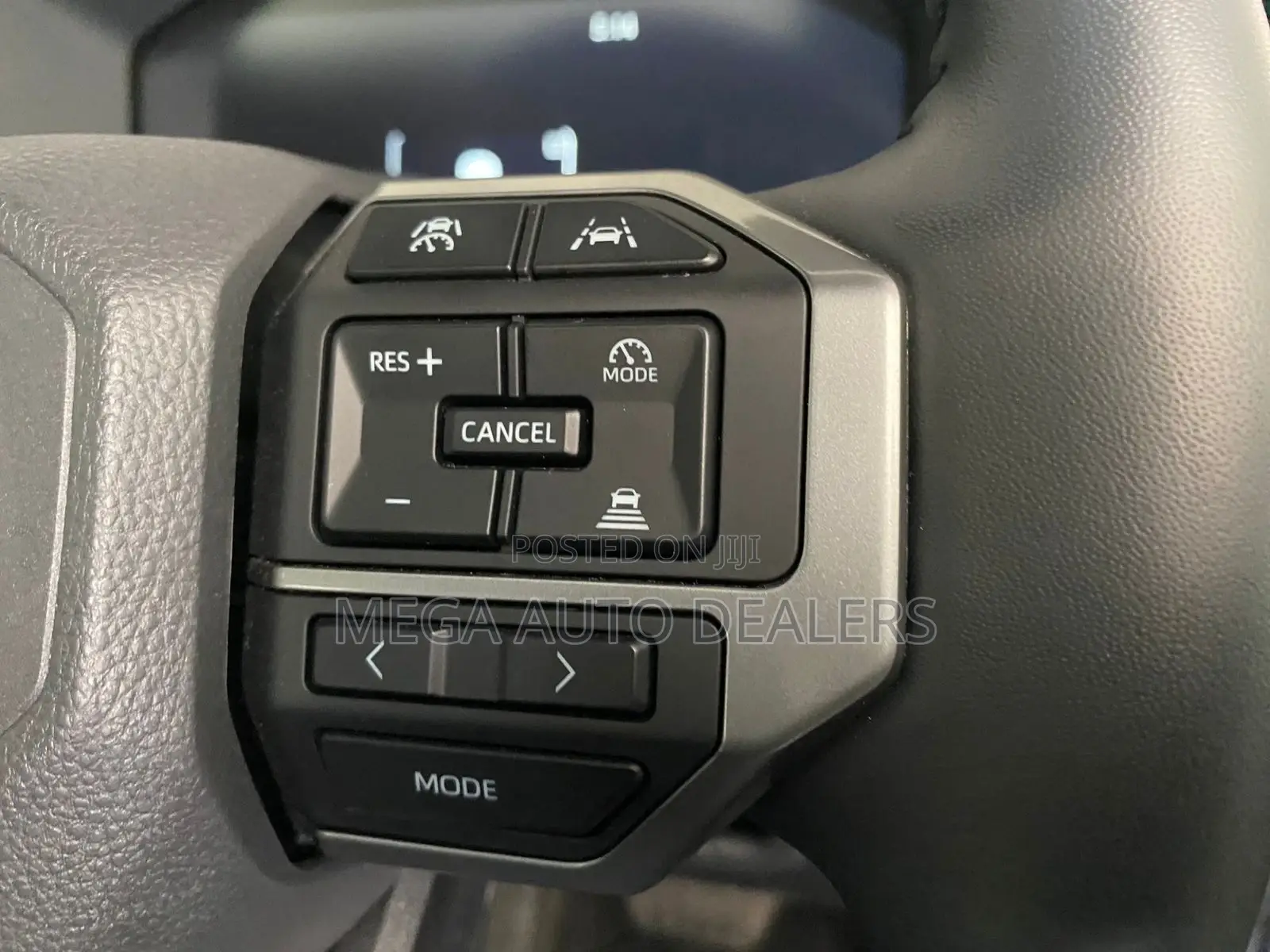 Toyota Land Cruiser Prado 2024 White