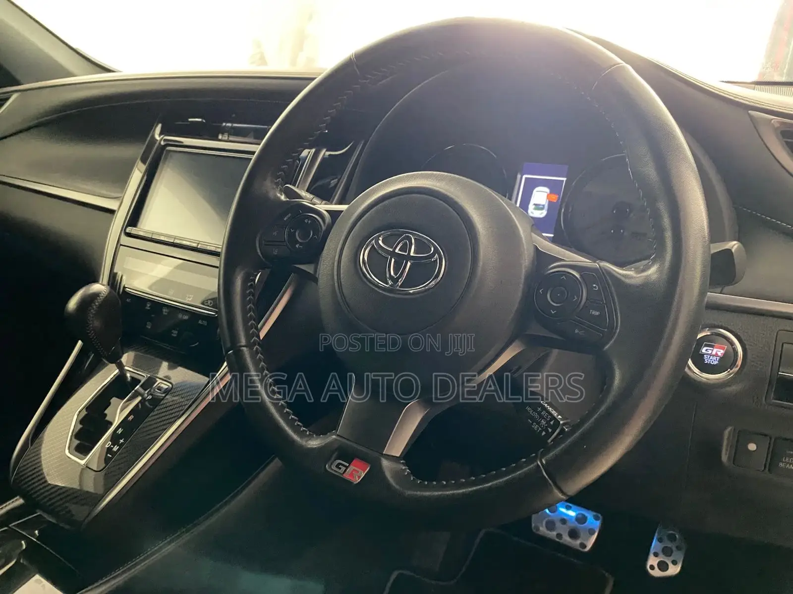 Toyota Harrier 2018 White