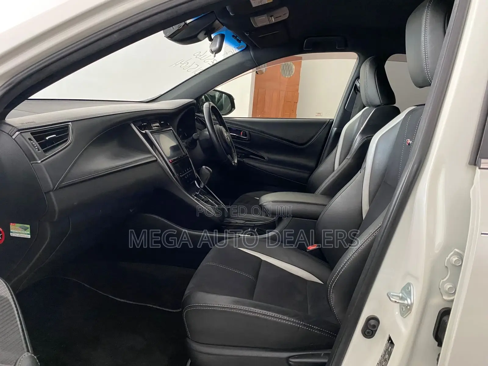 Toyota Harrier 2018 White