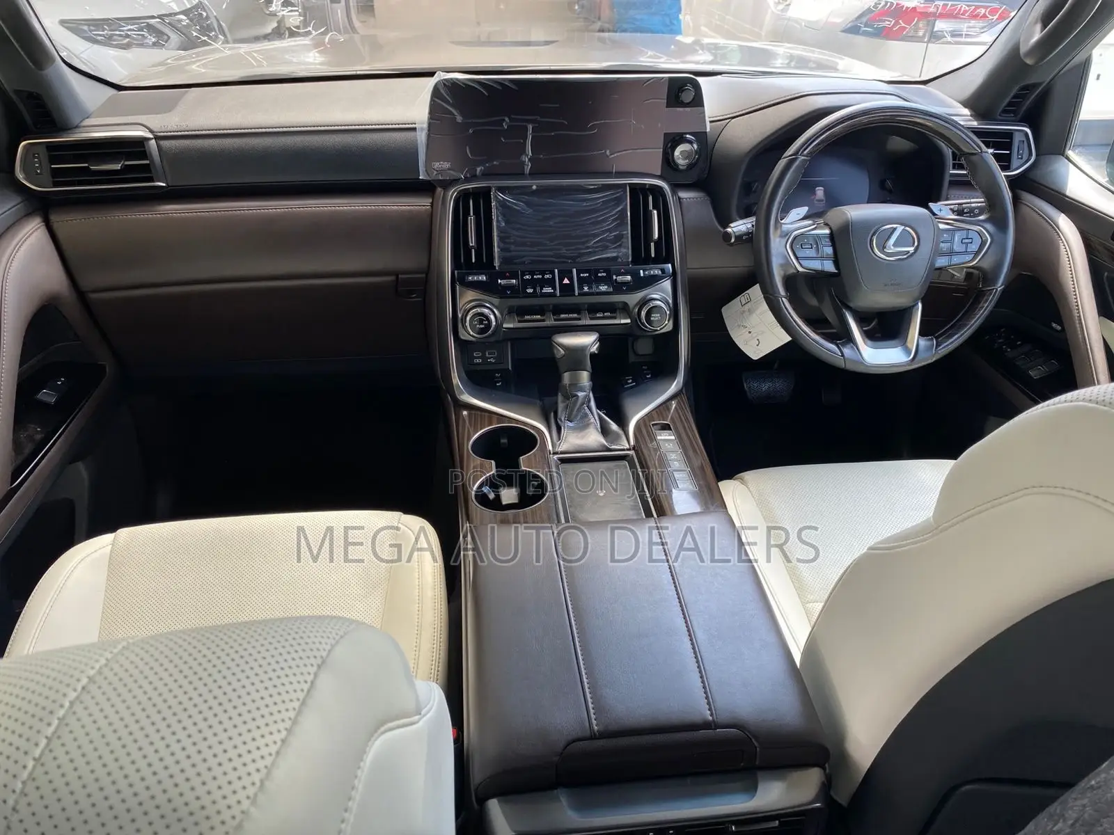 Lexus LX LX 600 2023 Gray