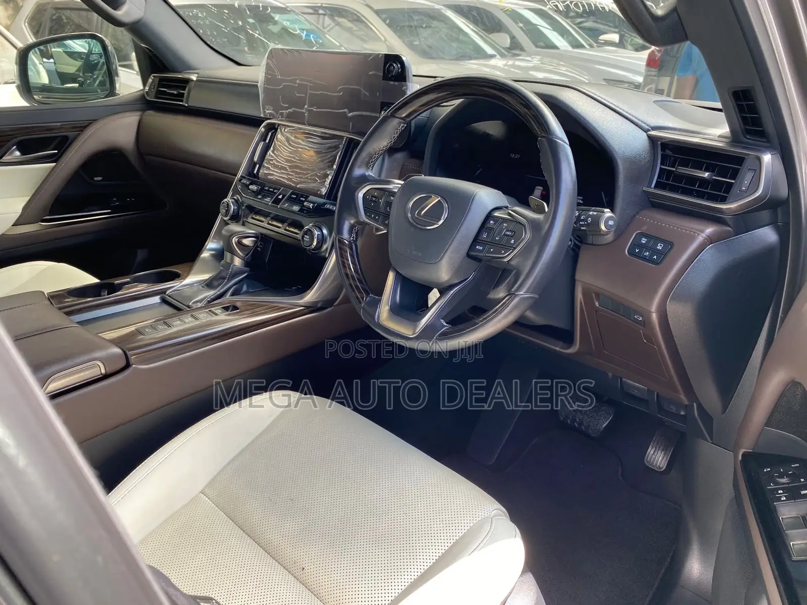 Lexus LX LX 600 2023 Gray