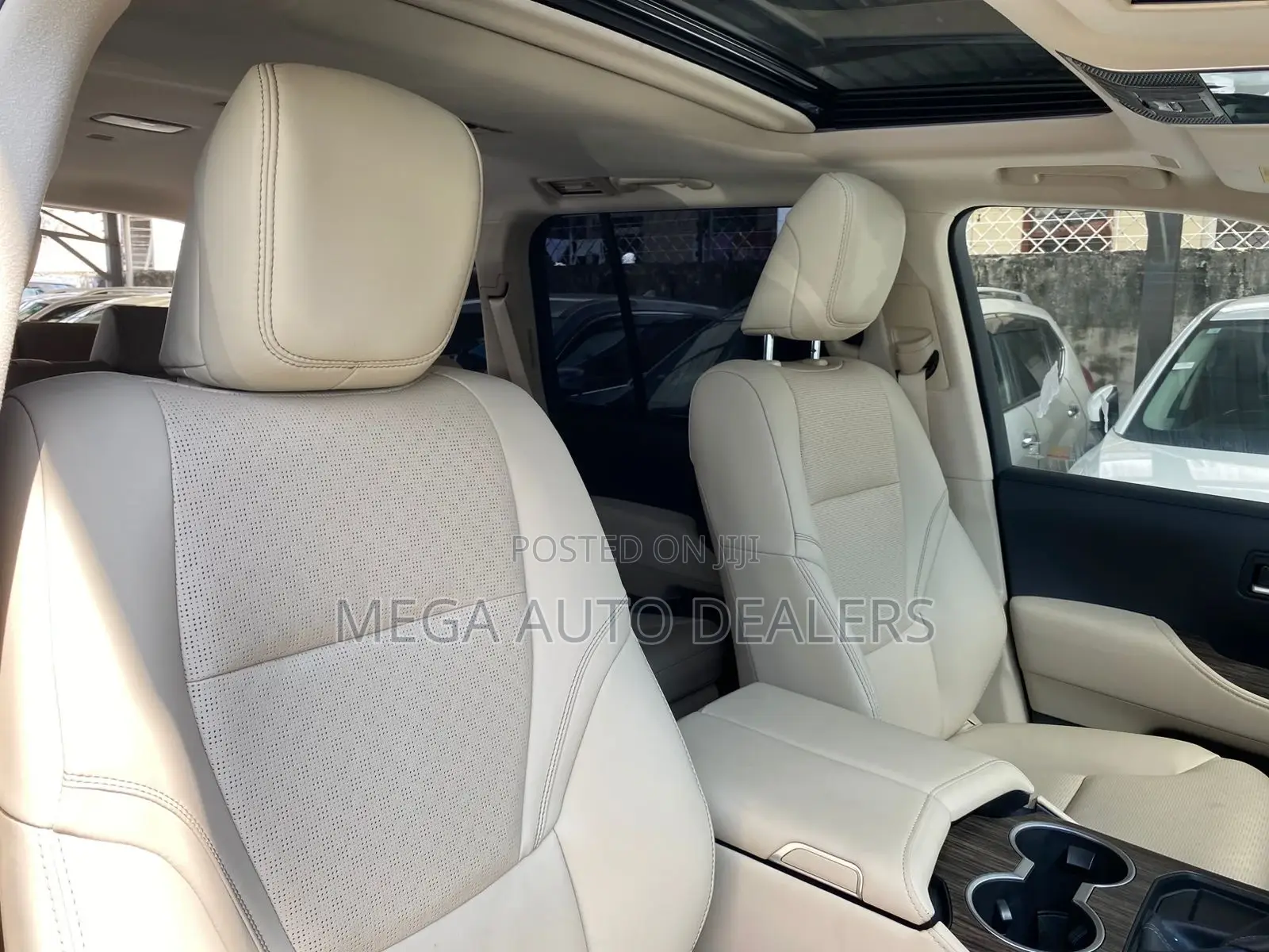 Toyota Land Cruiser LC300 2023