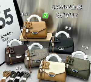 Ladies Pretty Handbags - thumbnail 2