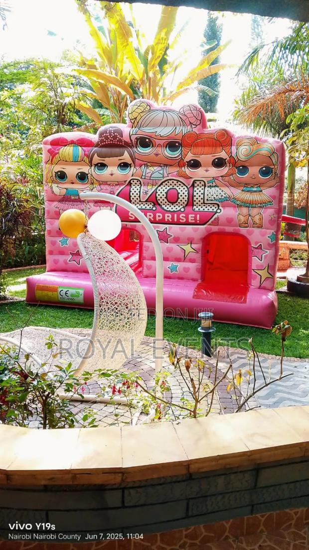 Clean Bouncing Castles - main view