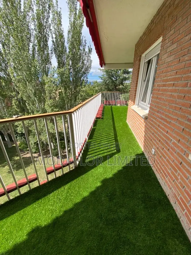 Artificial Grass Carpet – Elegant Low Maintenance