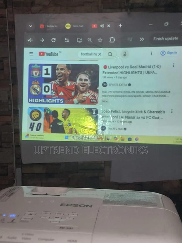 Epson Eb-S31 – Bright, Portable Budget Friendly! - thumbnail 4