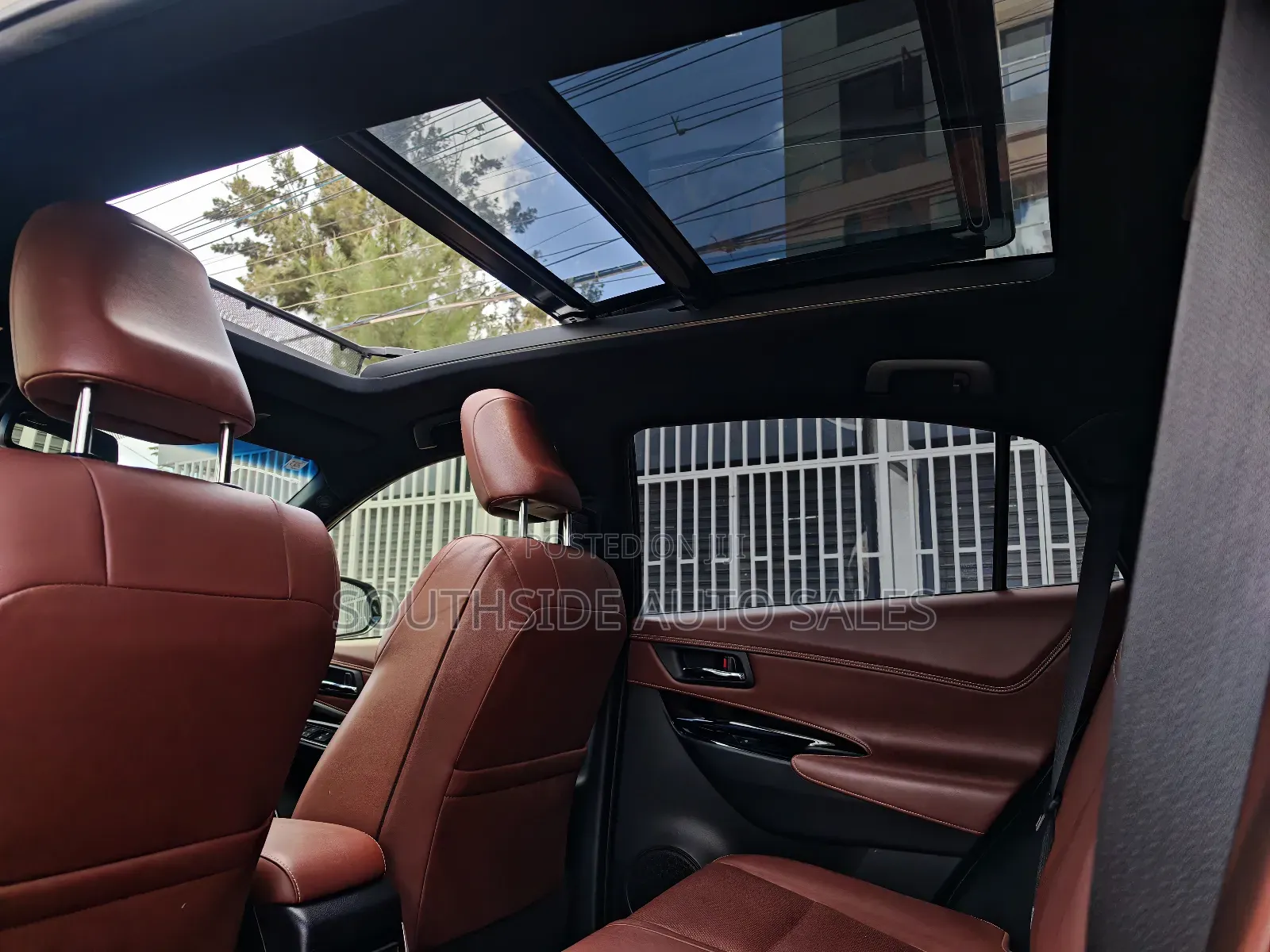 Toyota Harrier 2.0 2019 Pearl
