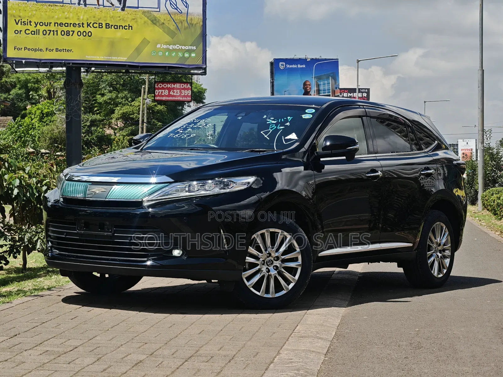 Toyota Harrier 2018 Black