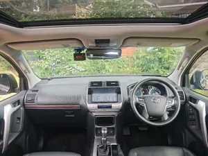 Toyota Land Cruiser Prado 2019 Black