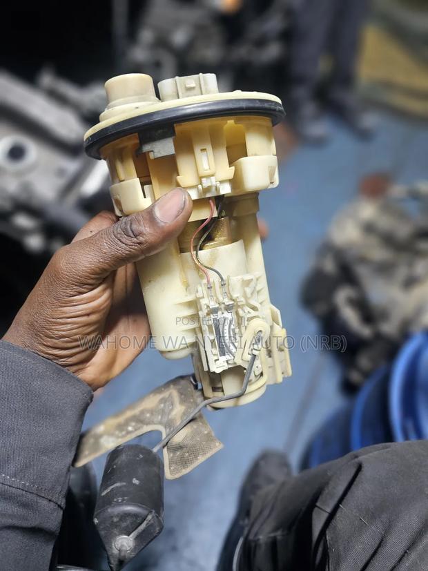 Fuel Pump Nze Corrolla - thumbnail 3