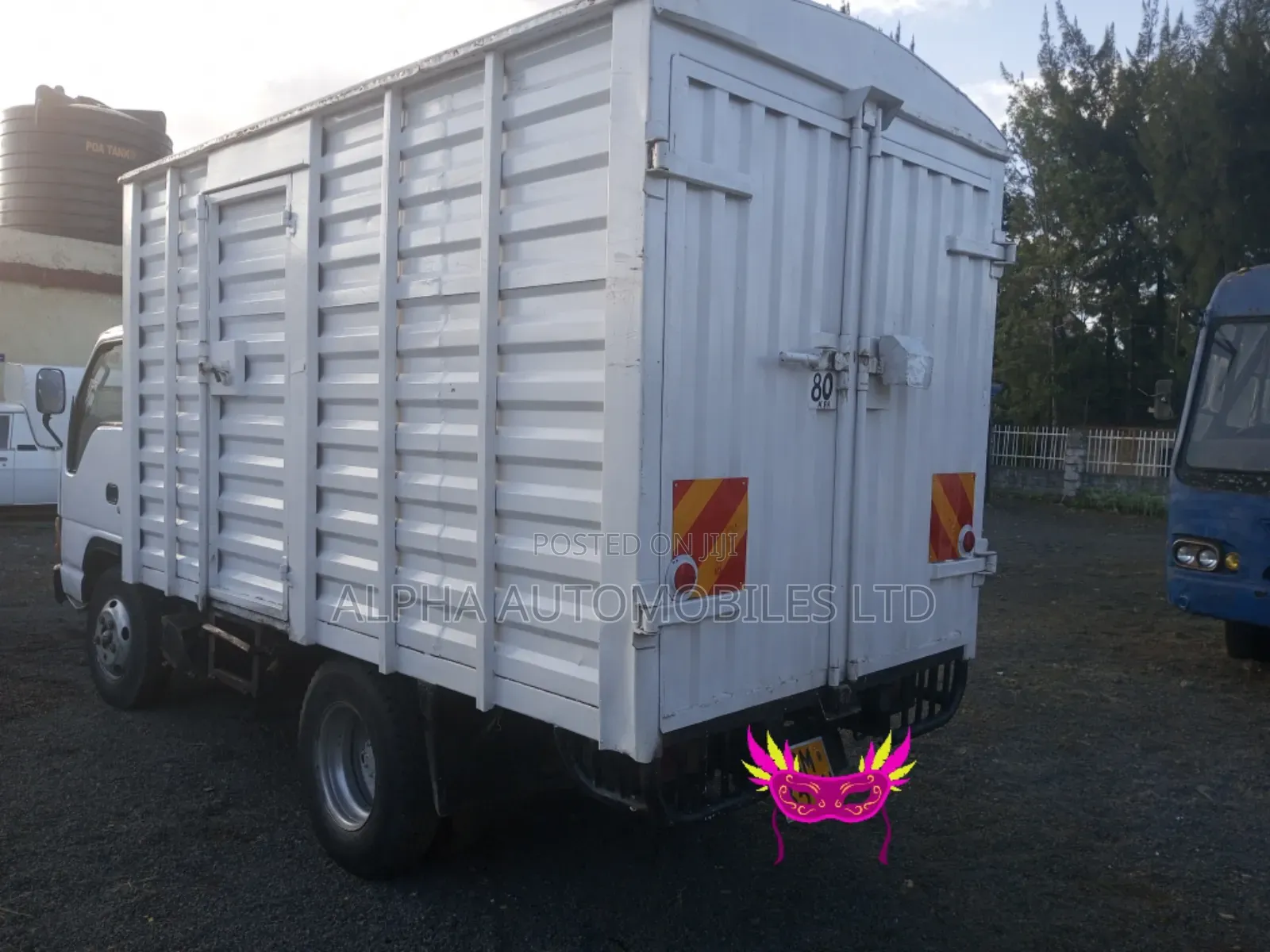 Isuzu Elf NKR