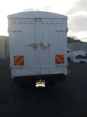 Isuzu Elf NKR