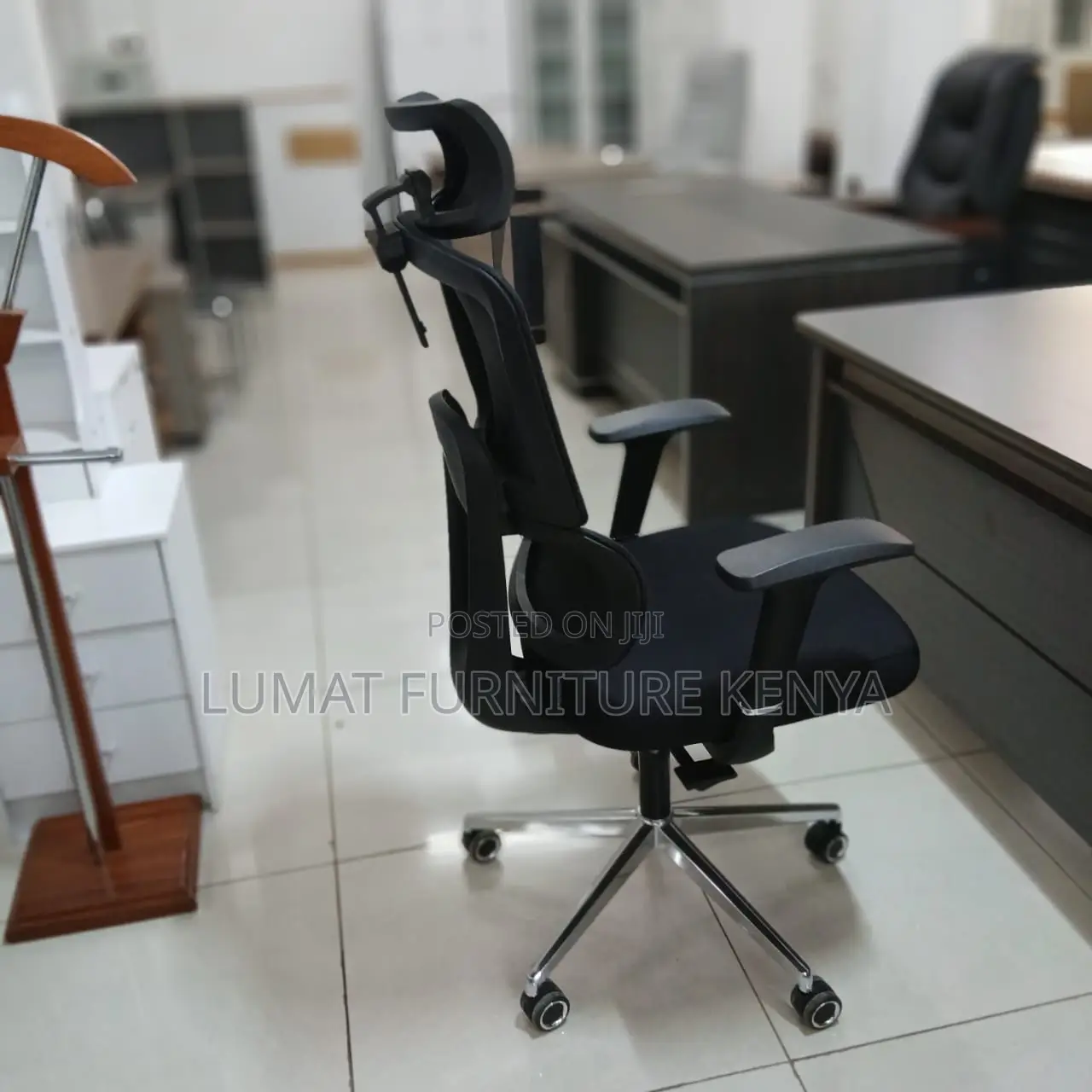 Comfortable High Back Executive Orthopedic Seat