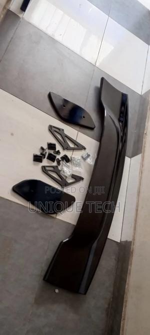 Saloon Car Sport Wing Spoiler – Universal Design - thumbnail 2