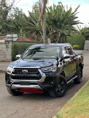 Toyota Hilux 2019 Black