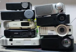 Ex-Uk Projectors