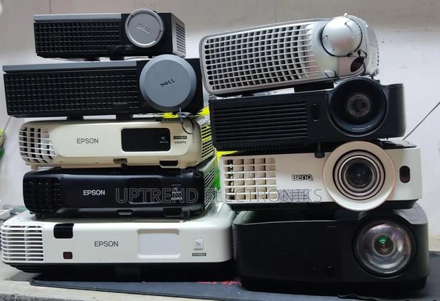 Ex-Uk Projectors - thumbnail 3