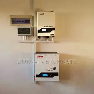 Must 3.2kva 24v 60a MPPT Solar Hybrid Inverter (Pv1800 Vpm)