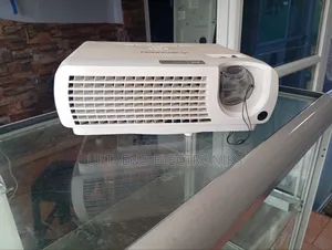 Mitsubishi Xd205r – 2200 Lumens, Xga Resolution